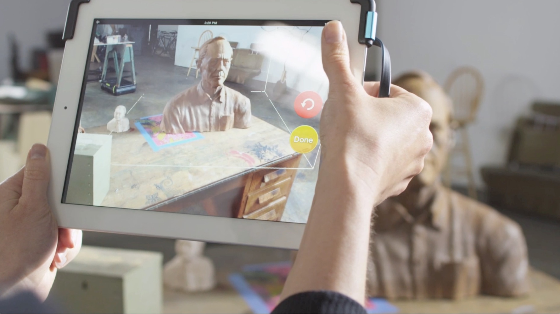 The Structure Sensor at work uses both the iPads internal camera and its own camera to capture 3D data. Courtesy of Occipital. 